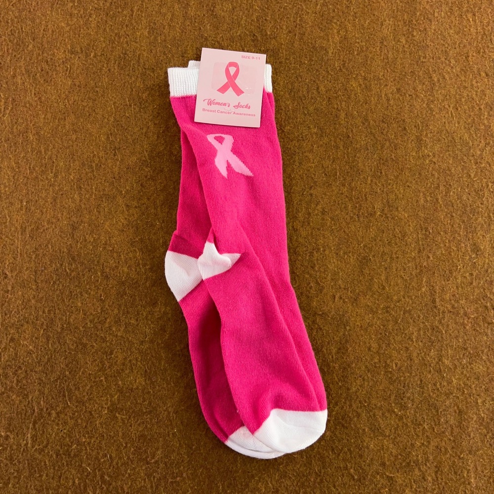 Unbranded Womens 9-11 Pink Breast Cancer Awareness Ribbon Crew Socks NWT